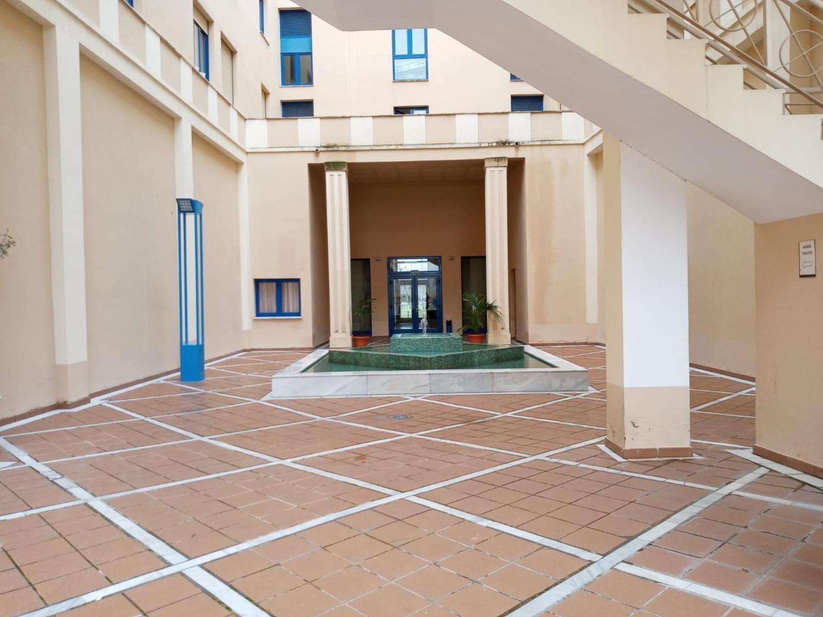 Fibes Lux Sevilla Este. Екстериор снимка