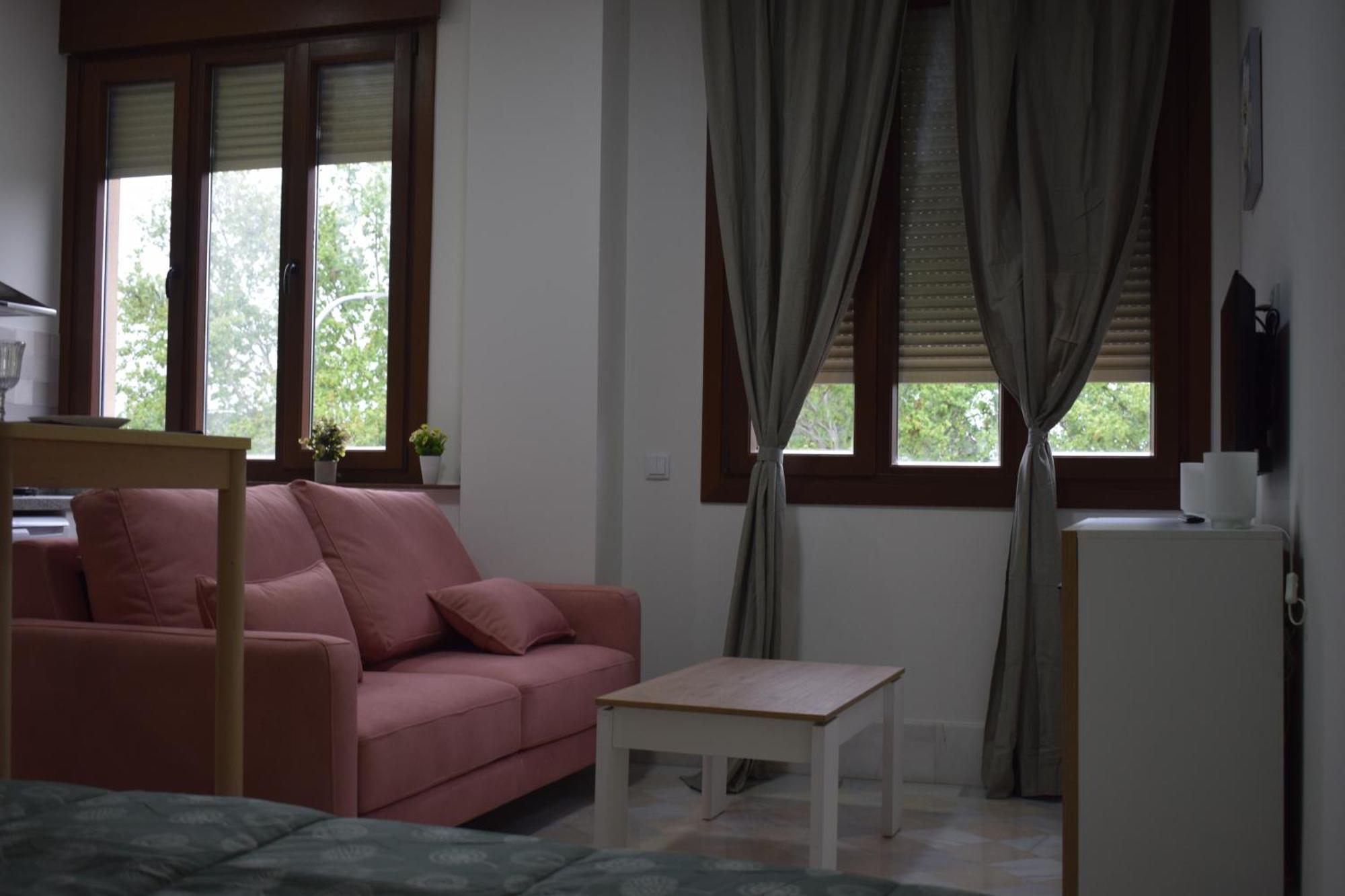 Fibes Lux Sevilla Este. Екстериор снимка