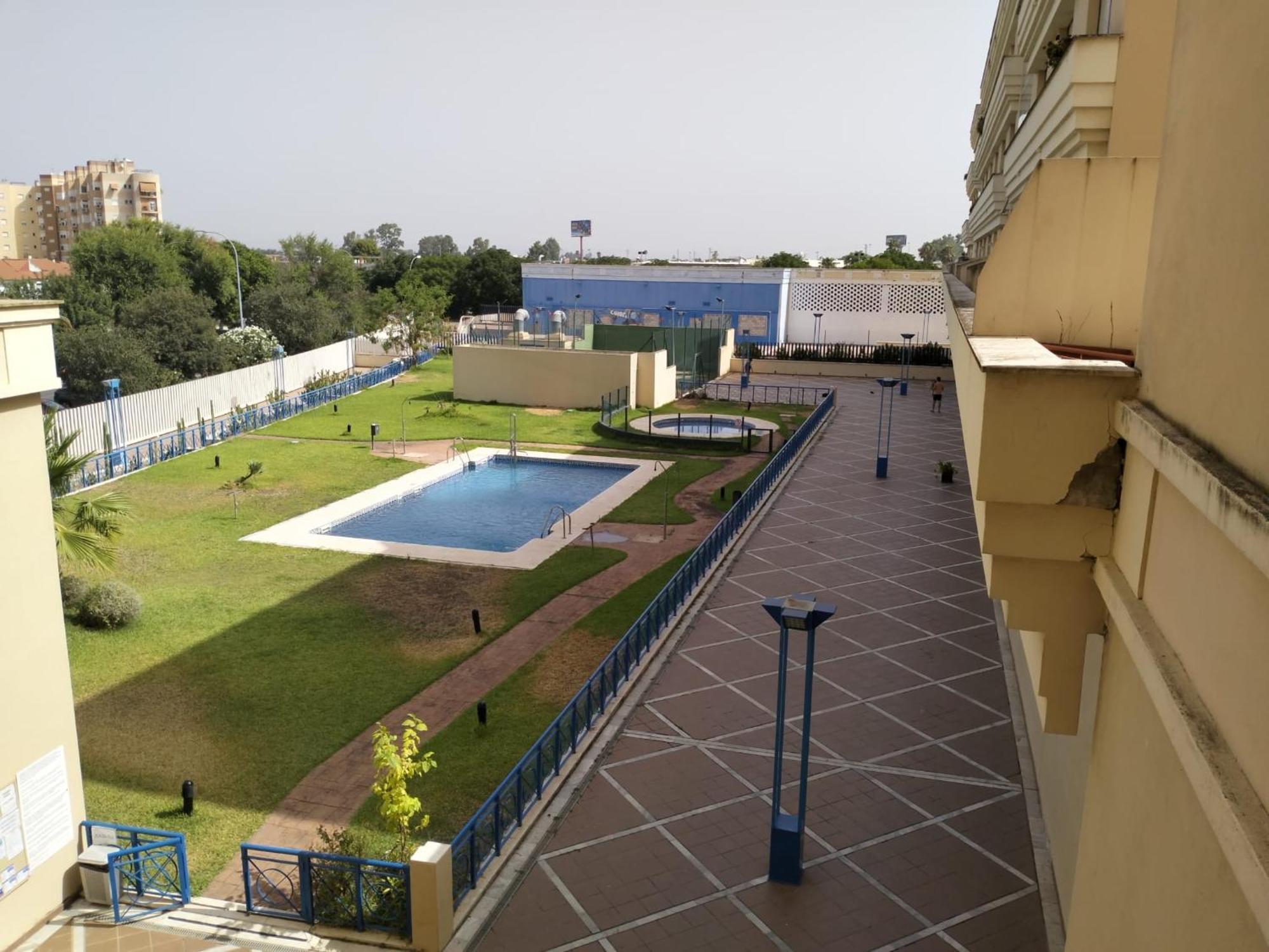 Fibes Lux Sevilla Este. Екстериор снимка